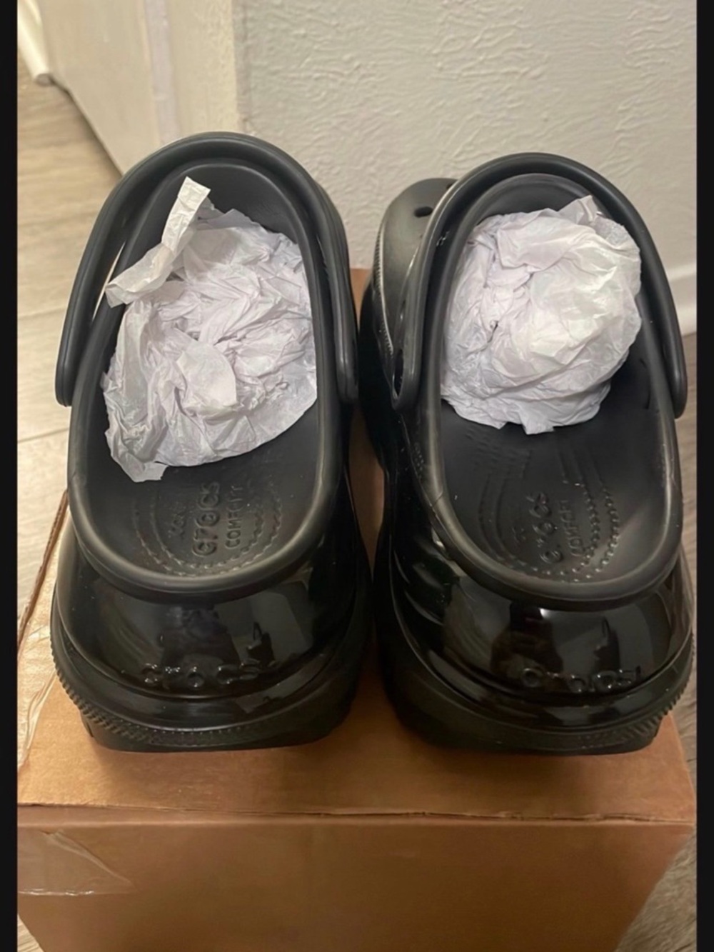 CROCS Black Platform Clog W /8 & M/6 - Picture 3 of 6